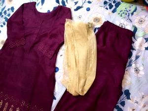 Elegant Maroon Kurta Set