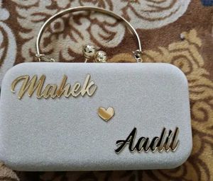 Customize Clutch....🎀
