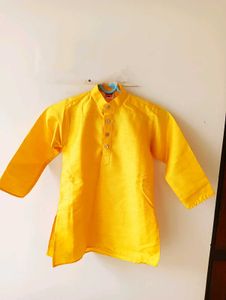 Title:* Traditional Indian Kurta and Waistcoat