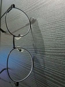 Round Frame Glasses