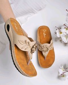 Limited Edition Trendy Party Wear Slipper