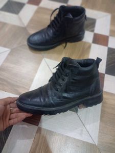 Men&#39;s Black Leather Boots