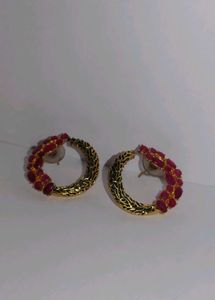 Gold &amp; Ruby Round Stud