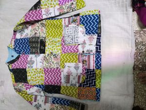 Multicolour Coat With Patchwork It Is New 🌺🌺