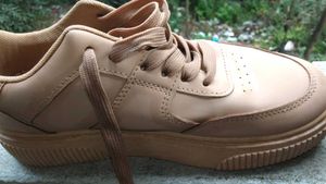 FOREVER GLAM Women&#39;s Casual Sneakers