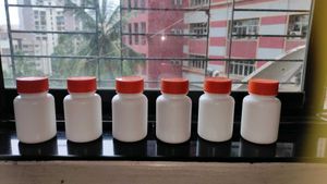 Storage Container Set (Bottles)