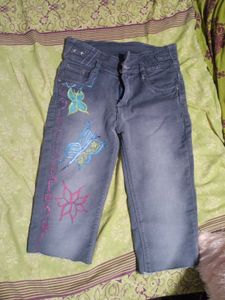 Y2K 2000s Capris