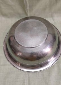 Stainless steel bowl