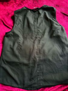 Sleeveless Black Top