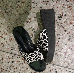 1 heel &1 Flat