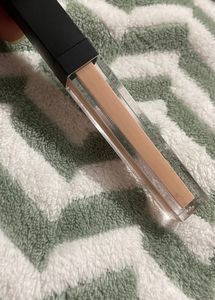 Bella Keen Light To Medium Coverage Concealer