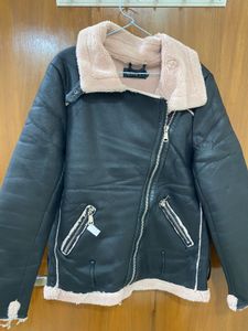 Unisex jacket  can be worn by size 34-38