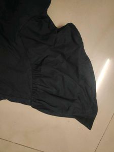 Women Black Tie Up Top With Ballon Sleeves