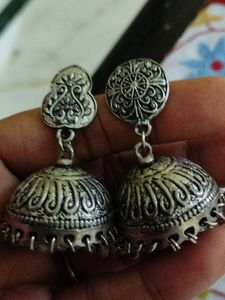Earring