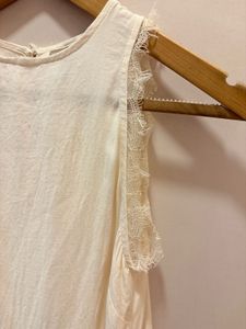 MANGO Beautiful Lace Trim Top