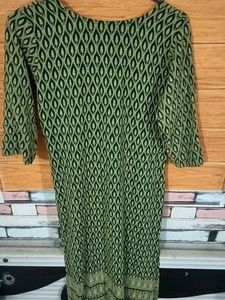 A Chinknkari Fully Embroidery Kurta