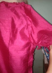 Embroidered Magenta Kurta