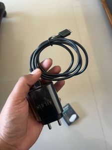 25wat Charger For Samsung smartphone