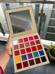 DE LANCI LIP PALETTE