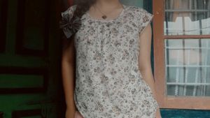 Cottage Core Cute Top