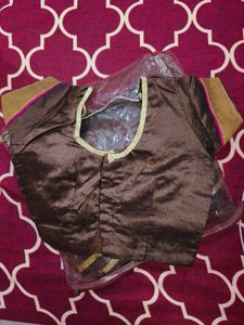 Coffee Brown Saree With Blouse