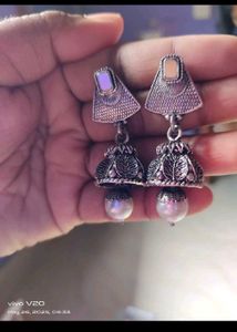 Silver Necklace &amp; Earring Set
