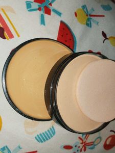 Huda Beauty 2in1 Compact&amp;Concealer