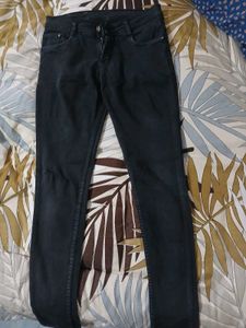 Black Skin Fit Jeans