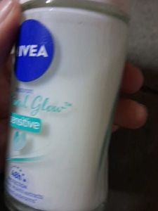 Nivea Natural Glow Deodorant