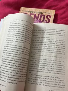 Colleen Hoover’s Bestselling It Ends With Us And It Starts With Us | Set Of 2 Books Brand New