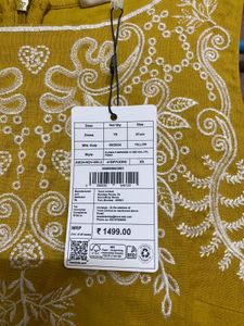 🌻Mustard Embroidered Dress