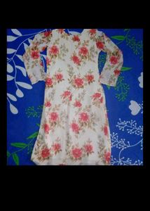 Elegant Floral Print Kurta Set