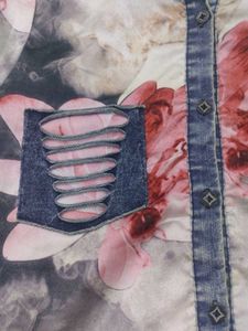 Stylish Printed Knot Top