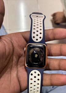 Apple Wach Series 5 38mm Display Broken