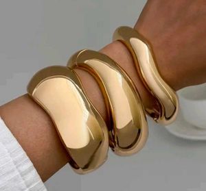 Aesthetic bracelet stack set of 3