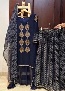 Hand Embroidered Designer Kurta Set