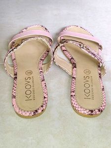 New Sandal