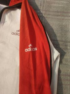 Adidas Columbia Pullover t shirt