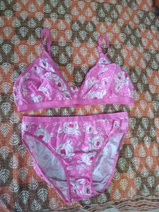 Floral Bra &amp; Panty Set of 2