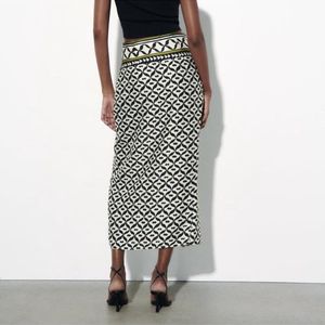 Brand New Zara Wrap Over Bohemian Skirt