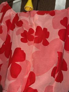 Pretty Floral Top