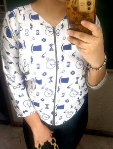 Patterned Top With Zip 1