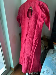 Elegant Pink Embroidered Kurta