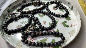 Set of 5 Black Wooden Beaded Bracelets