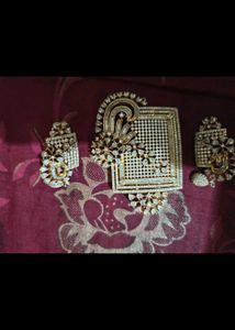 Sparkling Gold-Tone Jewelry Set