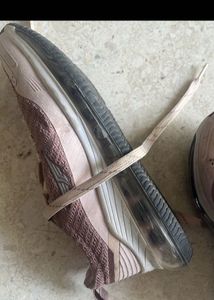 Red Tape Sports Shoes