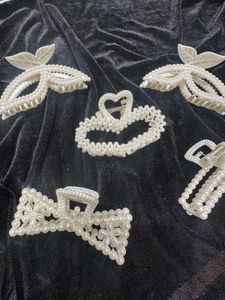 Pearl Hair Claw Clip Set