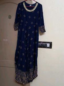 Elegant Blue & Gold Kurta(slight damage)