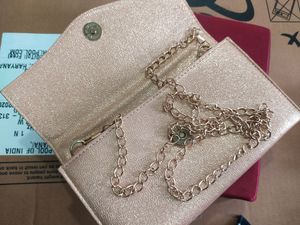 New Hand Clutch 2 In 1 From Much More