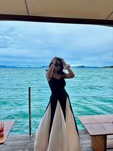Elegant Black Maxi Dress